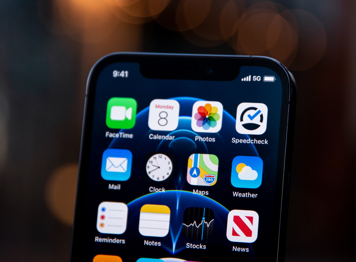 天桥苹果手机维修分享为什么 iPhone 12 在冬季会自动关机 